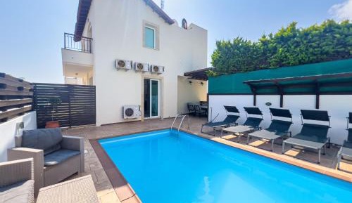 Villa with Private Pool