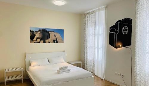 Studio with Sofa Bed