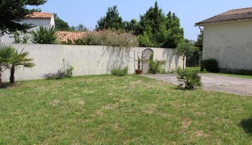 Holiday Home (4 Adults)