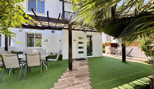 Four Bedroom Luxury House