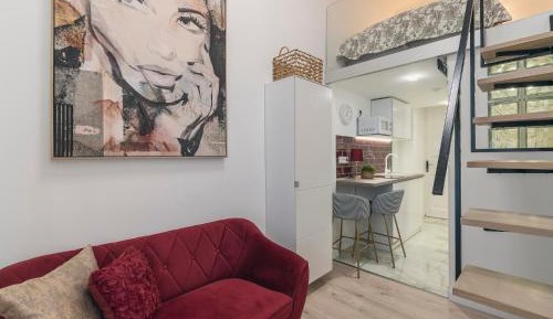 Studio - Split Level