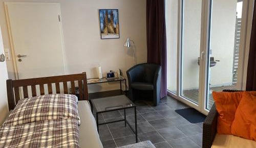 Standard Single Room