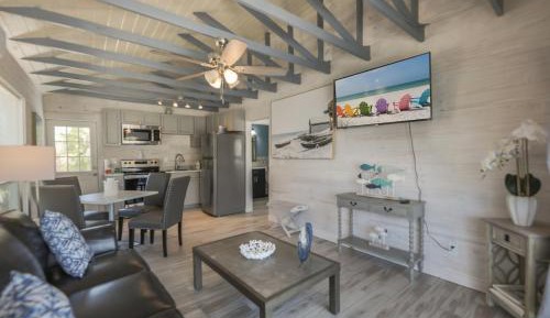 One-Bedroom Holiday Home