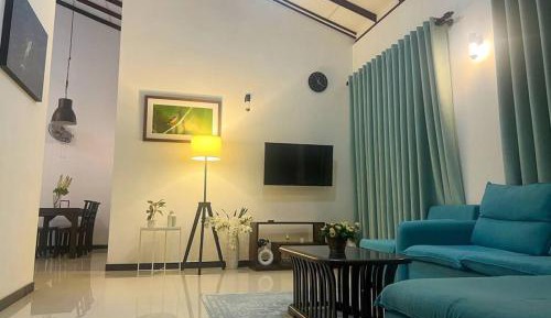 Three-Bedroom Standard Apartment