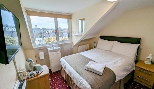 Double Room with Shared Bathroom