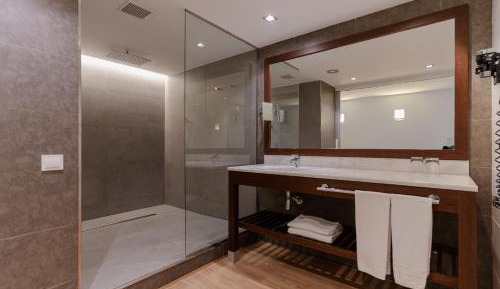 Triple Room with Balcony
