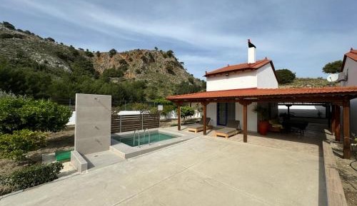 One-Bedroom House