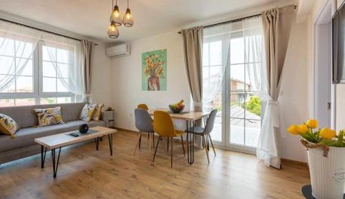 Apartment with Balcony