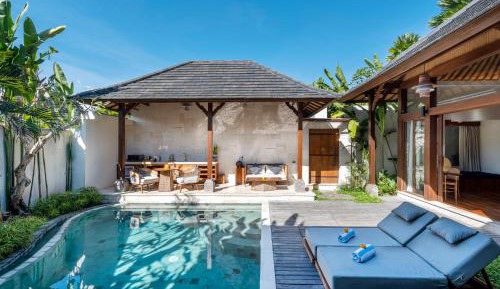 Royal Two-Bedroom Villa with Private Pool and Hot tub