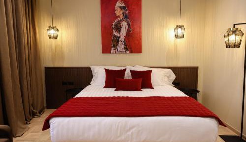 Large Double or Twin Room