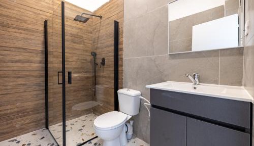 Apartment - Split Level