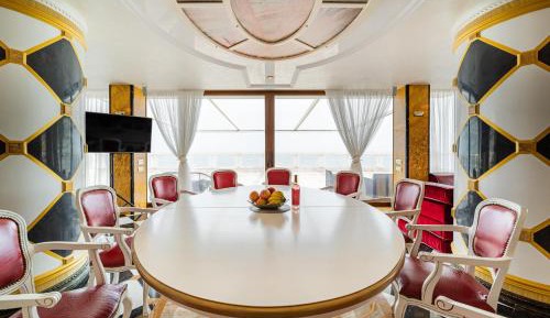 Penthouse Apartment