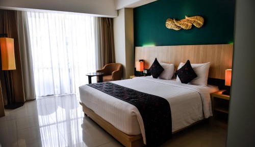 Deluxe Double or Twin Room with Balcony