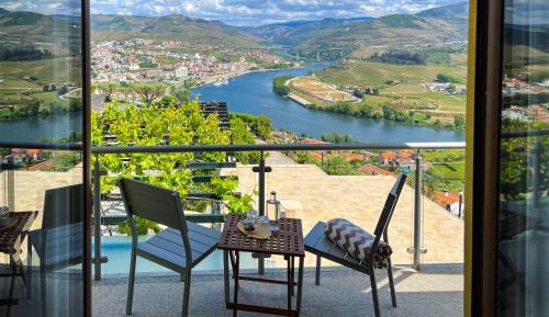 Suite with River View