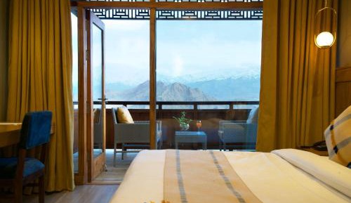 King Room with Balcony