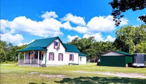Two-Bedroom Holiday Home