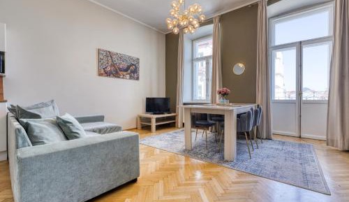 Apartment with Balcony