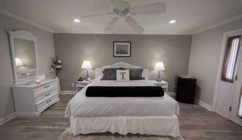 Superior King Room