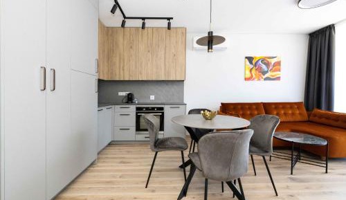 Apartment with Balcony