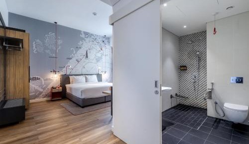 King Room - Disability Access