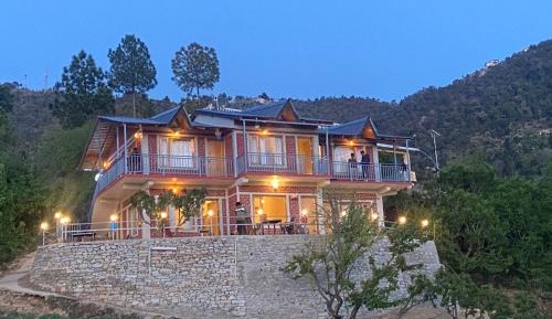 Deluxe Room with Balcony