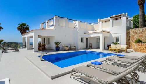 Villa with Sea View