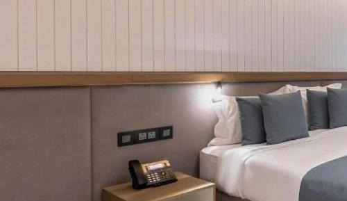 Standard King Room