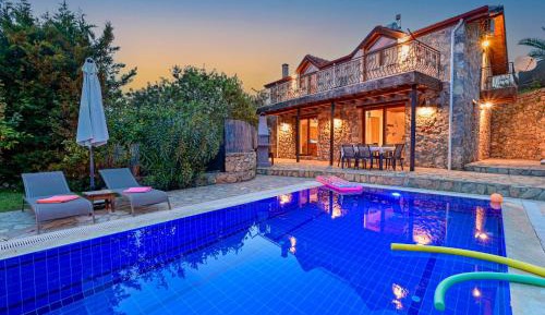 Three-Bedroom Villa