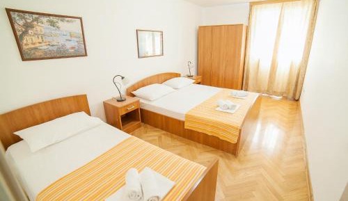 Apartment with Terrace (5 Adults)