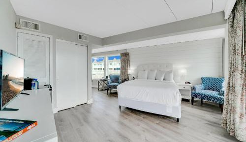 Queen Room with Sea View