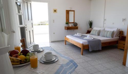 Studio with Sea View