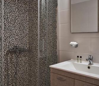 Double or Twin Room (2 Adults)