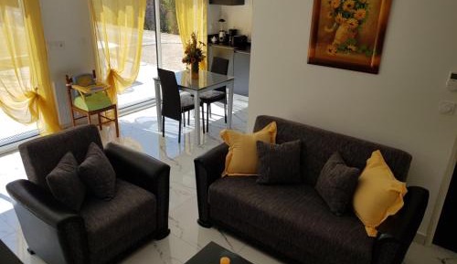One-Bedroom House