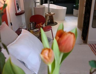 Deluxe Double Room with Bath