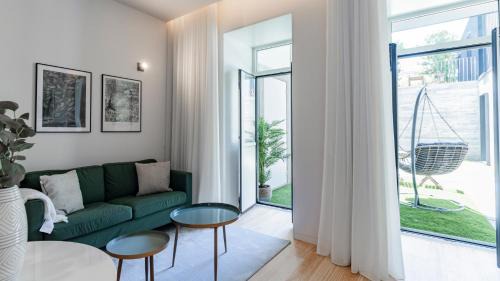 Studio with Terrace