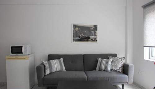One-Bedroom Apartment with Balcony