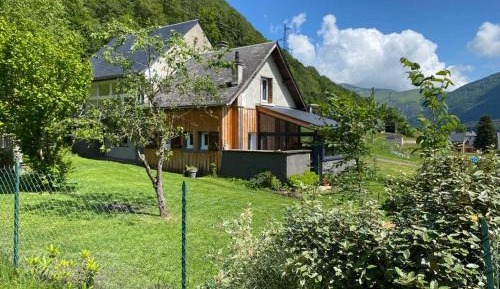Three-Bedroom Chalet