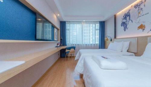 Premier Twin Room