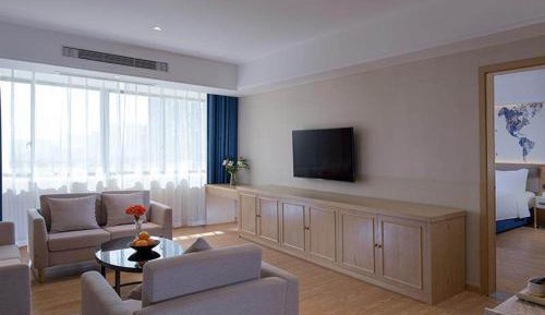 Premier Suite