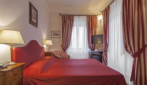 Classic Double Room