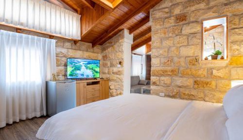 Deluxe Double or Twin Room with Balcony