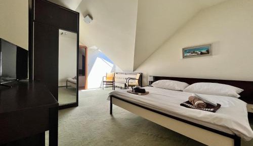 Double Room with Private Bathroom