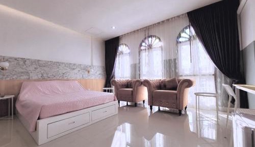 Deluxe Double Room with Balcony