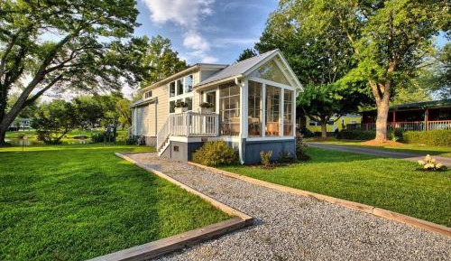 One-Bedroom House