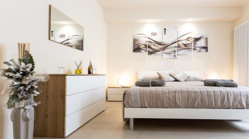 Queen Room with Spa Bath