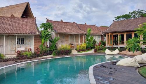 Superior King or Twin room, Pool Side, Temple/River Side (Stone 11)