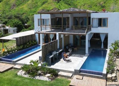 Villa - Beach Front