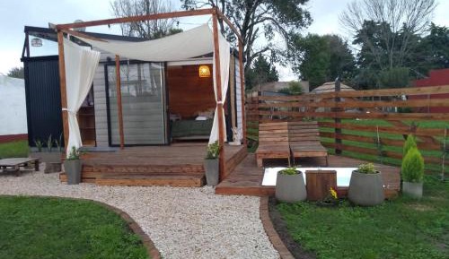 One-Bedroom House