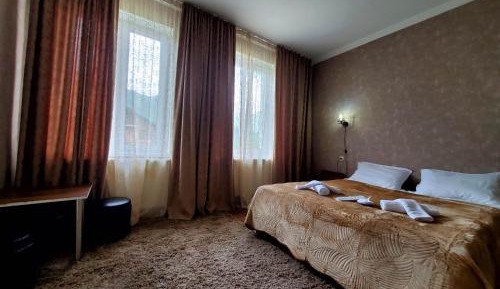 Comfort Triple Room with Shower