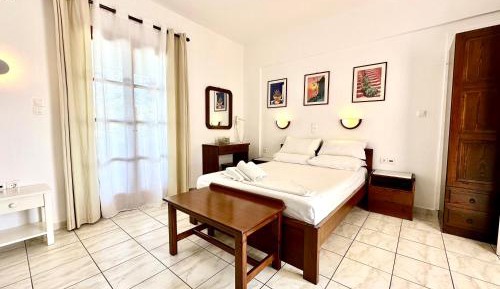 Studio with Sea View (3 Adults)